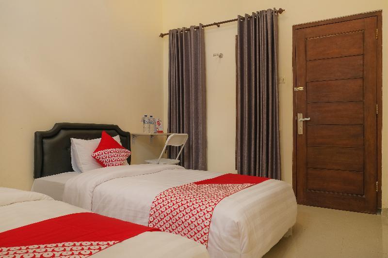 Reddoorz At Mahameru Residence Yogyakarta Kejayan Dış mekan fotoğraf